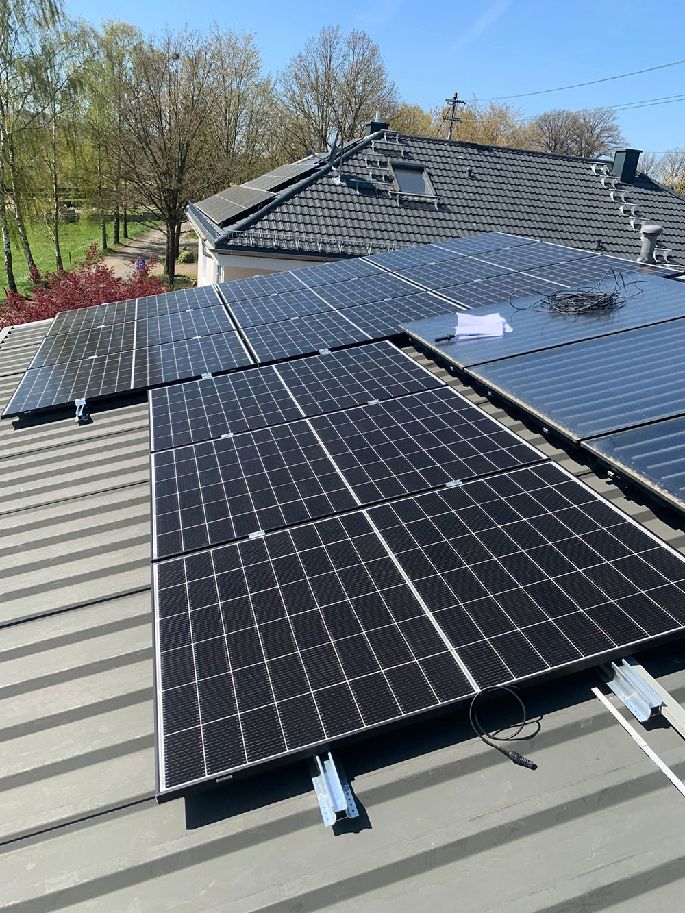 12kwp, 16kwh Akku